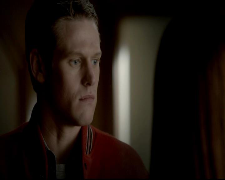 VampireDiariesWorld-dot-org_4x11CatchMeIfYouCan0793.jpg