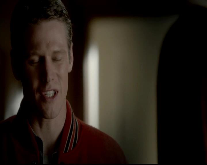 VampireDiariesWorld-dot-org_4x11CatchMeIfYouCan0802.jpg