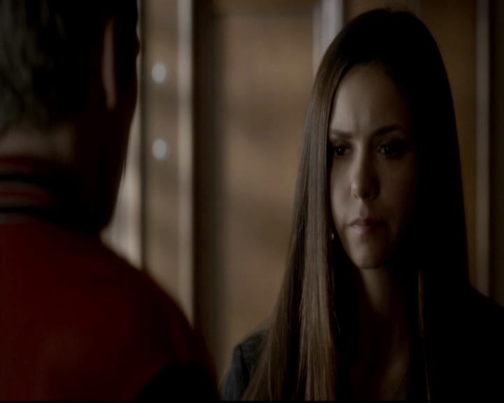 VampireDiariesWorld-dot-org_4x11CatchMeIfYouCan0806.jpg