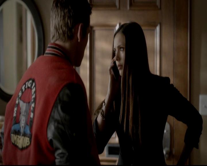 VampireDiariesWorld-dot-org_4x11CatchMeIfYouCan0810.jpg