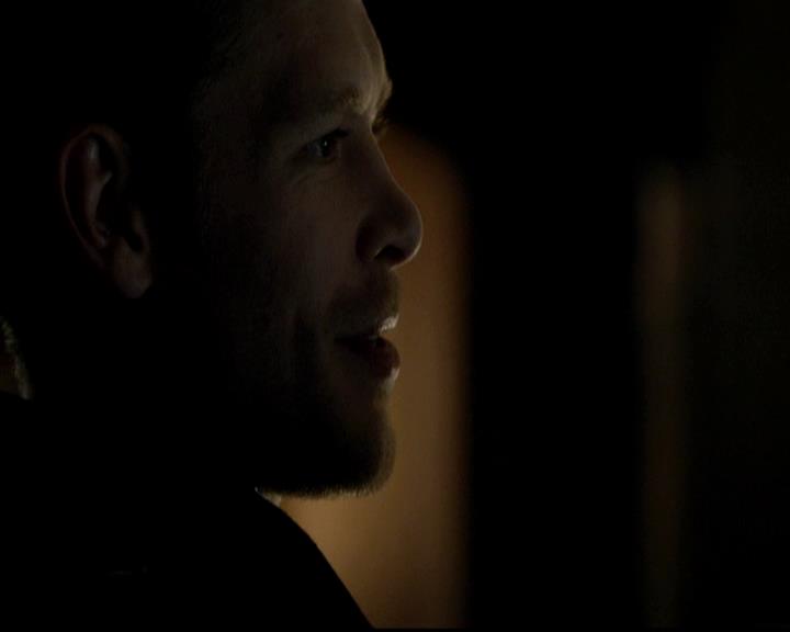 VampireDiariesWorld-dot-org_4x11CatchMeIfYouCan0821.jpg