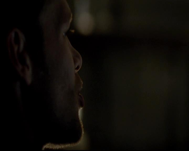 VampireDiariesWorld-dot-org_4x11CatchMeIfYouCan0825.jpg