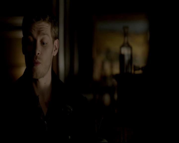 VampireDiariesWorld-dot-org_4x11CatchMeIfYouCan0835.jpg
