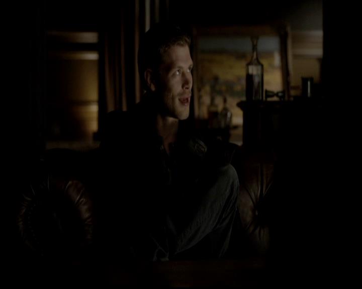 VampireDiariesWorld-dot-org_4x11CatchMeIfYouCan0871.jpg