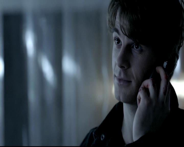 VampireDiariesWorld-dot-org_4x11CatchMeIfYouCan0915.jpg