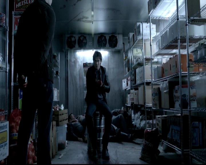 VampireDiariesWorld-dot-org_4x11CatchMeIfYouCan0919.jpg