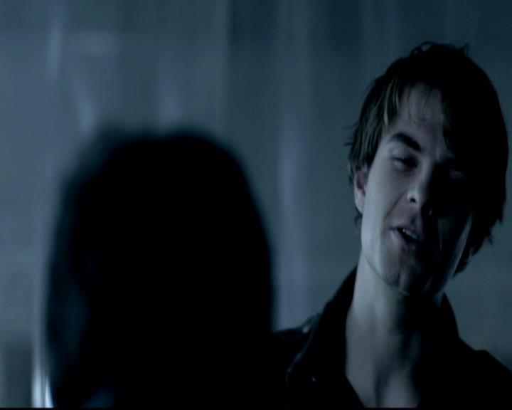 VampireDiariesWorld-dot-org_4x11CatchMeIfYouCan0963.jpg