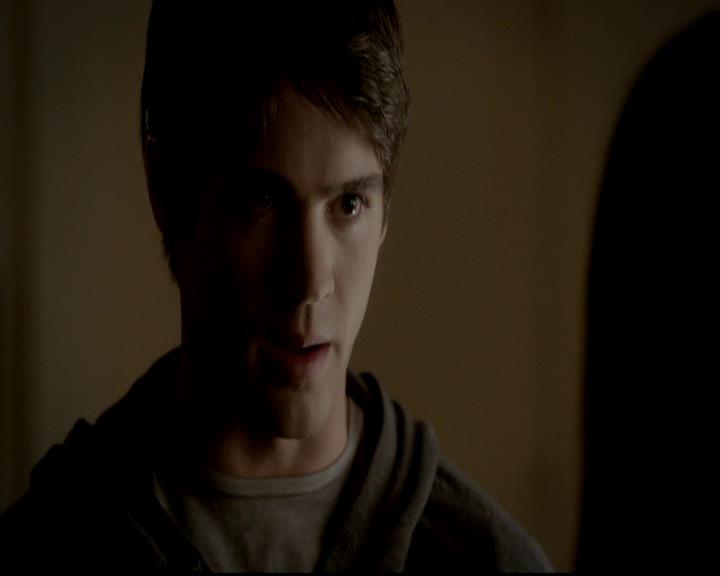 VampireDiariesWorld-dot-org_4x11CatchMeIfYouCan1010.jpg