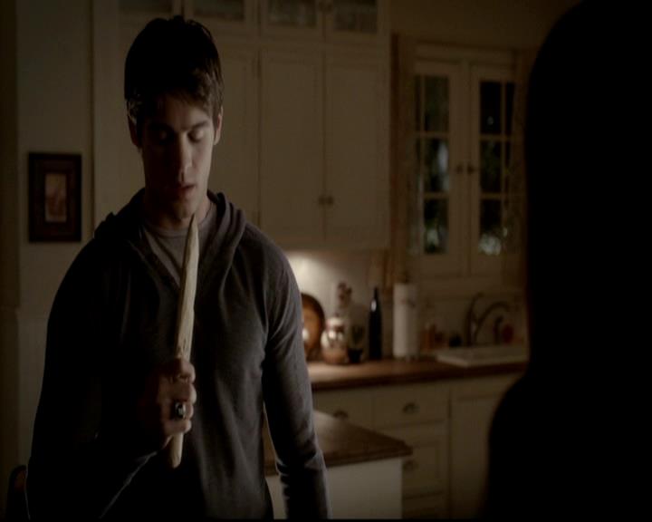 VampireDiariesWorld-dot-org_4x11CatchMeIfYouCan1016.jpg