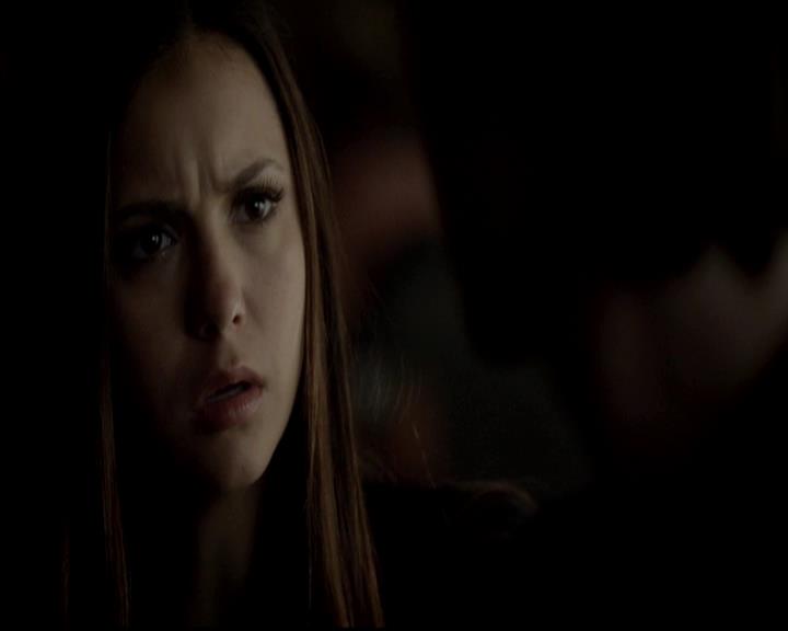 VampireDiariesWorld-dot-org_4x11CatchMeIfYouCan1326.jpg