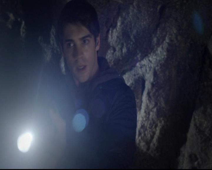 VampireDiariesWorld-dot-org_4x11CatchMeIfYouCan1367.jpg