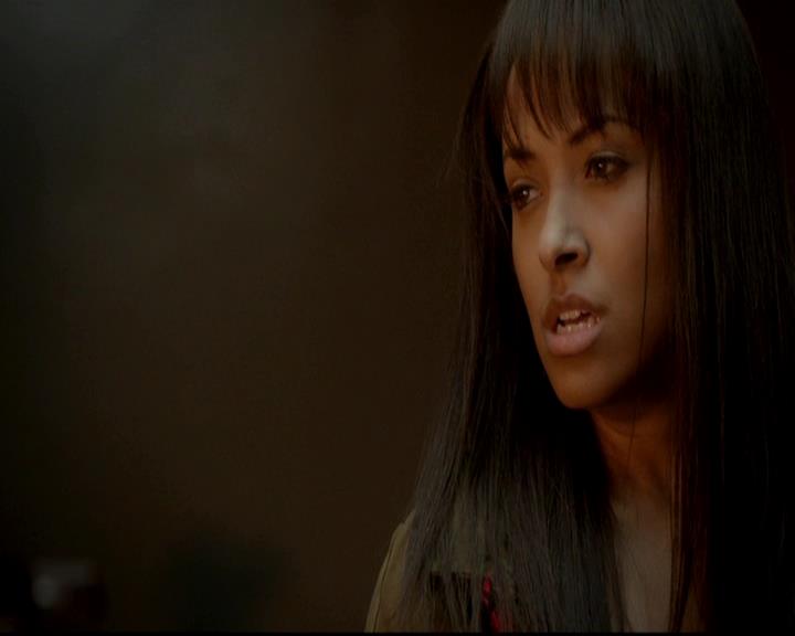 VampireDiariesWorld-dot-org_4x11CatchMeIfYouCan1499.jpg