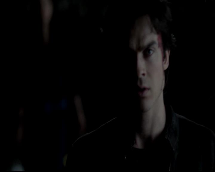 VampireDiariesWorld-dot-org_4x11CatchMeIfYouCan1790.jpg