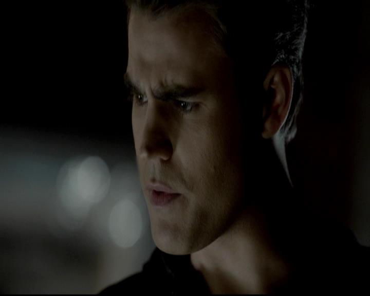 VampireDiariesWorld-dot-org_4x11CatchMeIfYouCan1923.jpg
