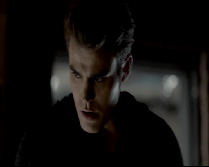 VampireDiariesWorld-dot-org_4x11CatchMeIfYouCan1928.jpg