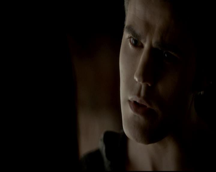 VampireDiariesWorld-dot-org_4x11CatchMeIfYouCan2008.jpg