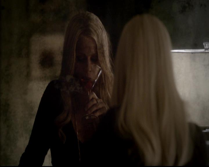 VampireDiariesWorld-dot-org_4x11CatchMeIfYouCan2141.jpg