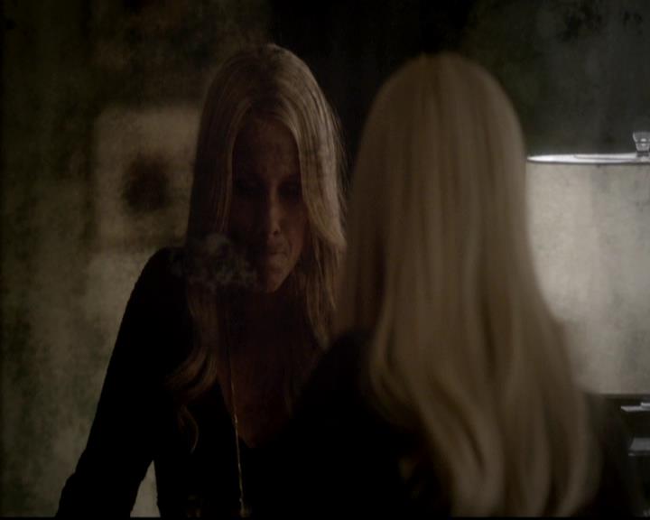 VampireDiariesWorld-dot-org_4x11CatchMeIfYouCan2142.jpg