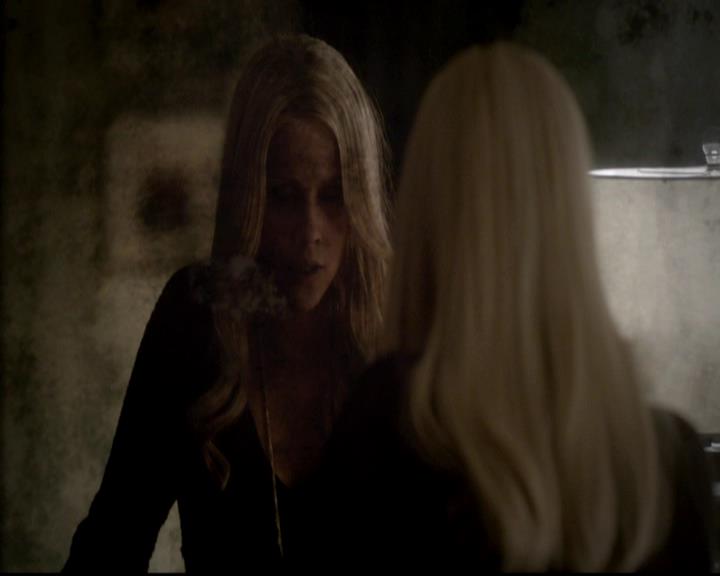 VampireDiariesWorld-dot-org_4x11CatchMeIfYouCan2144.jpg