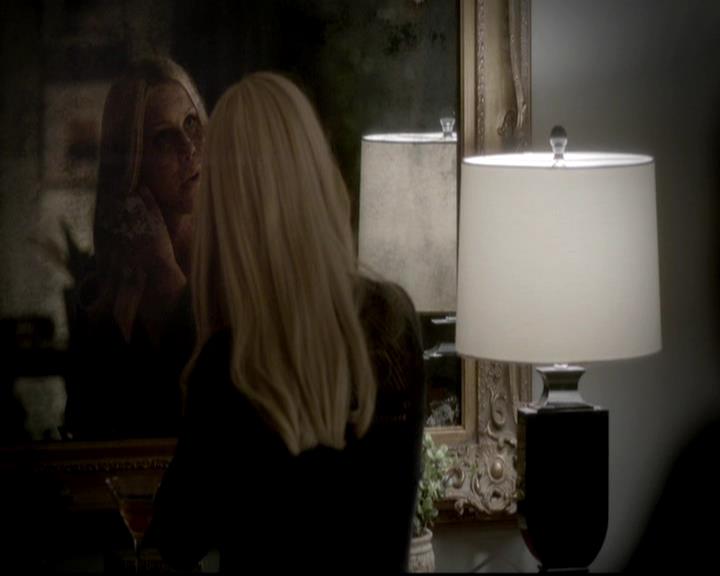 VampireDiariesWorld-dot-org_4x11CatchMeIfYouCan2154.jpg