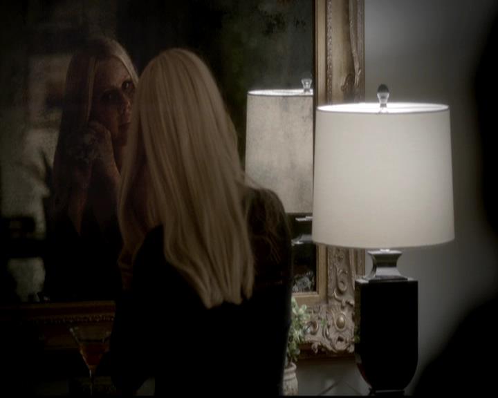 VampireDiariesWorld-dot-org_4x11CatchMeIfYouCan2155.jpg