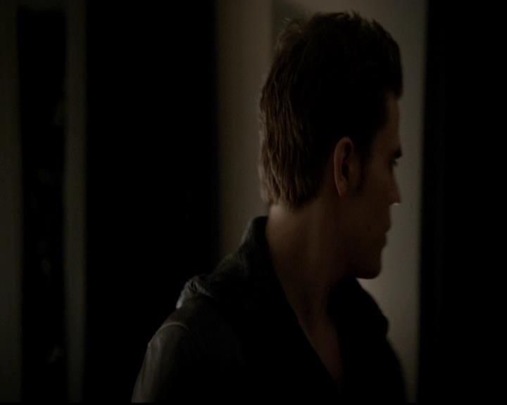 VampireDiariesWorld-dot-org_4x11CatchMeIfYouCan2167.jpg