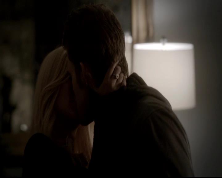 VampireDiariesWorld-dot-org_4x11CatchMeIfYouCan2204.jpg