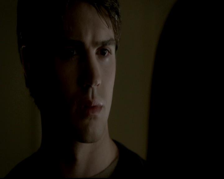 VampireDiariesWorld-dot-org_4x11CatchMeIfYouCan2245.jpg