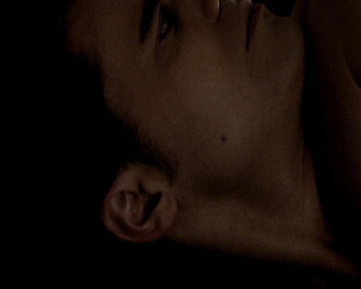 VampireDiariesWorld-dot-org_4x12AViewToAKill0008.jpg