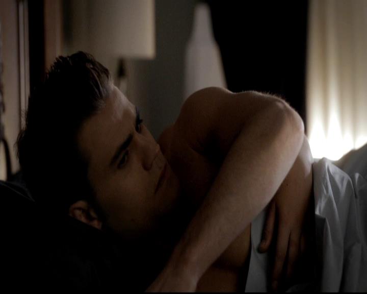 VampireDiariesWorld-dot-org_4x12AViewToAKill0011.jpg