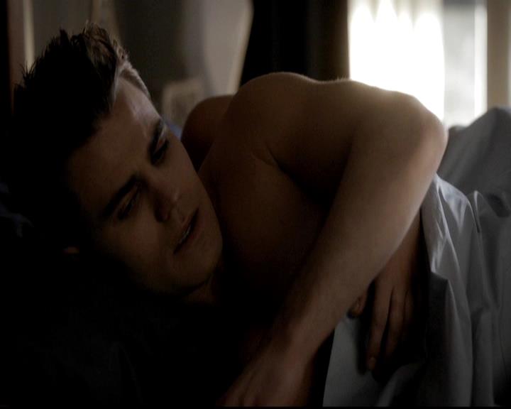 VampireDiariesWorld-dot-org_4x12AViewToAKill0020.jpg