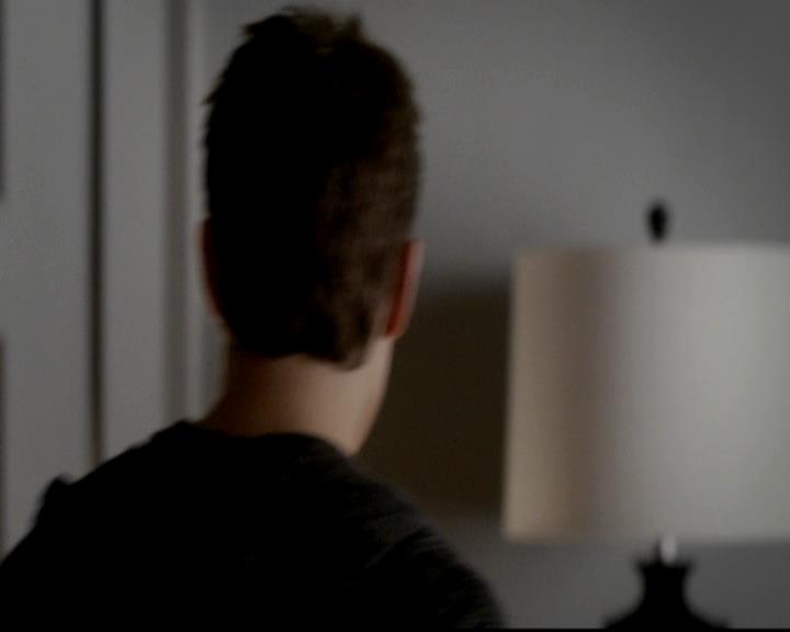 VampireDiariesWorld-dot-org_4x12AViewToAKill0037.jpg