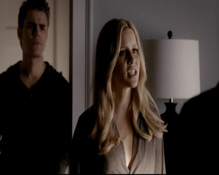 VampireDiariesWorld-dot-org_4x12AViewToAKill0065.jpg