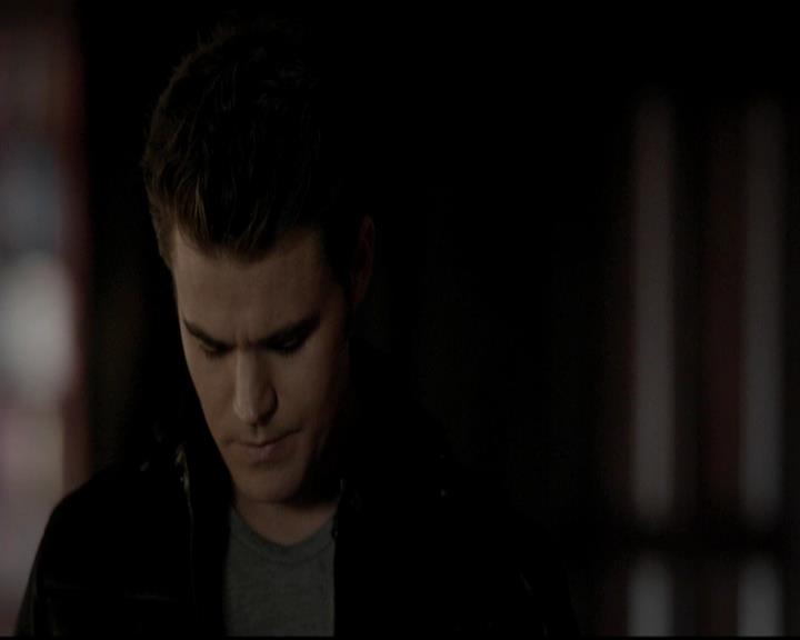 VampireDiariesWorld-dot-org_4x12AViewToAKill0397.jpg