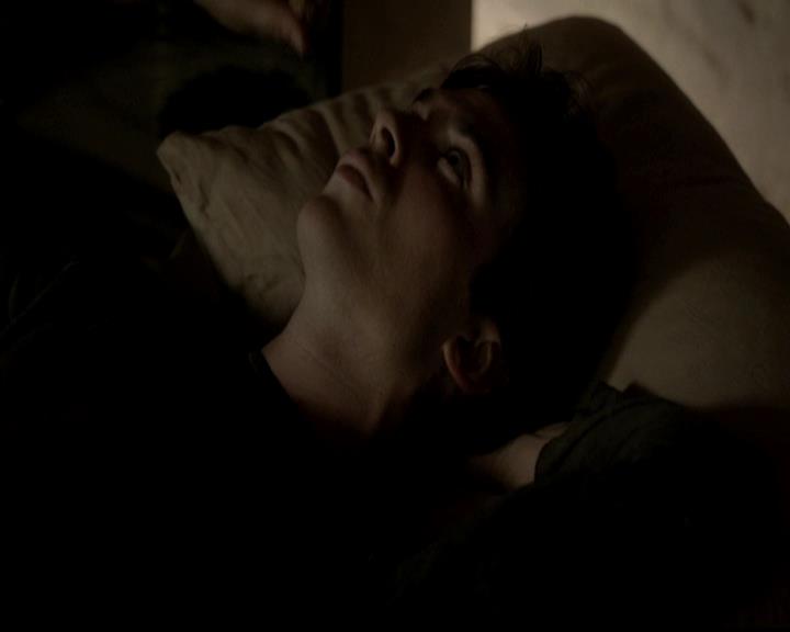 VampireDiariesWorld-dot-org_4x12AViewToAKill0717.jpg