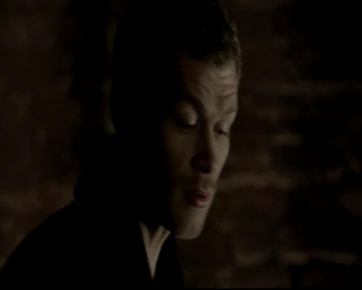 VampireDiariesWorld-dot-org_4x12AViewToAKill0748.jpg