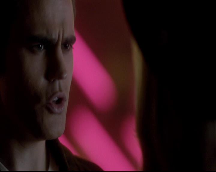 VampireDiariesWorld-dot-org_4x12AViewToAKill1243.jpg