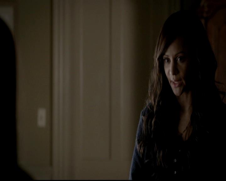 VampireDiariesWorld-dot-org_4x12AViewToAKill1341.jpg