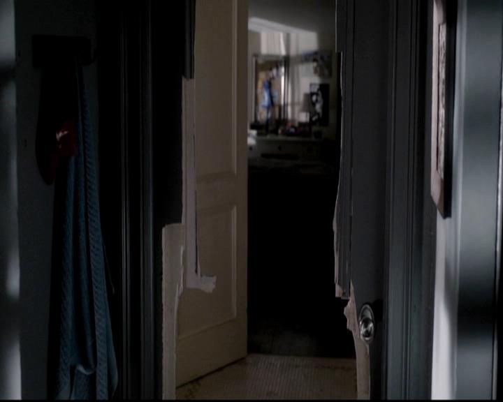 VampireDiariesWorld-dot-org_4x12AViewToAKill1689.jpg