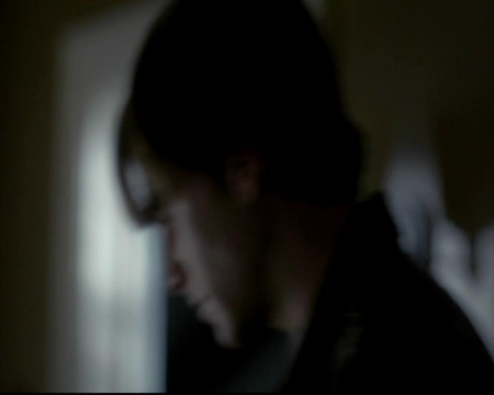 VampireDiariesWorld-dot-org_4x12AViewToAKill1717.jpg
