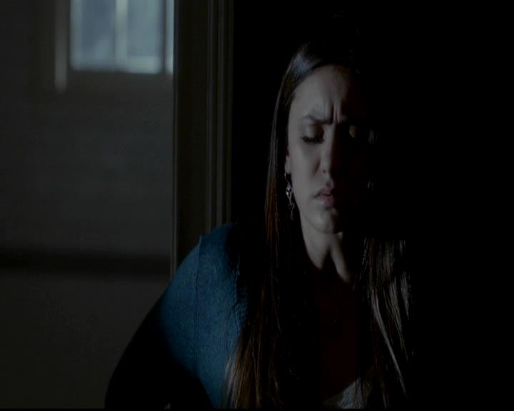 VampireDiariesWorld-dot-org_4x12AViewToAKill1718.jpg
