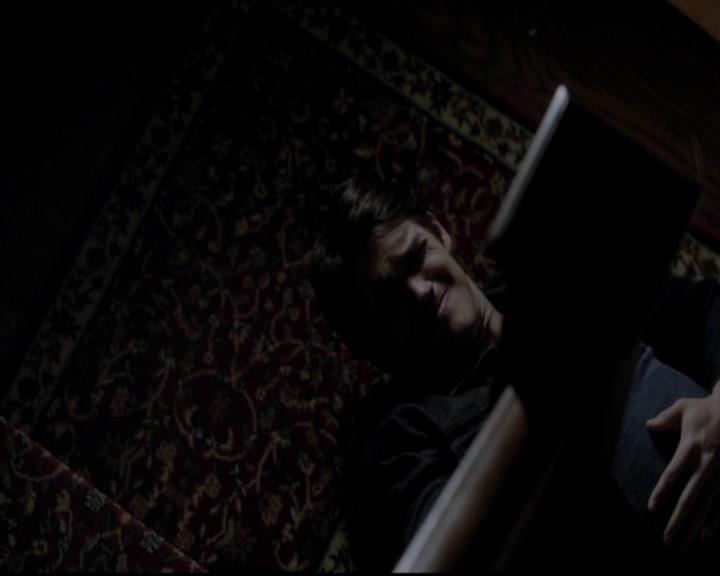 VampireDiariesWorld-dot-org_4x12AViewToAKill1724.jpg