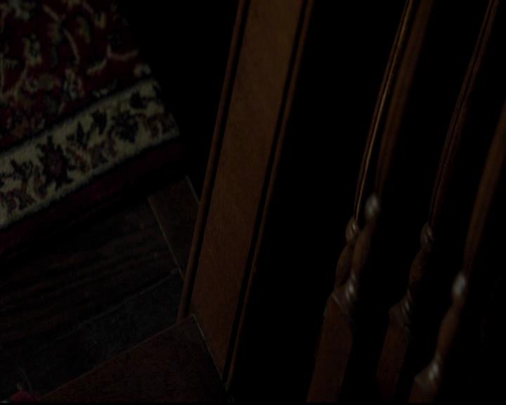VampireDiariesWorld-dot-org_4x12AViewToAKill1726.jpg