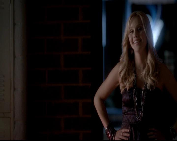 VampireDiariesWorld-dot-org_4x12AViewToAKill1737.jpg