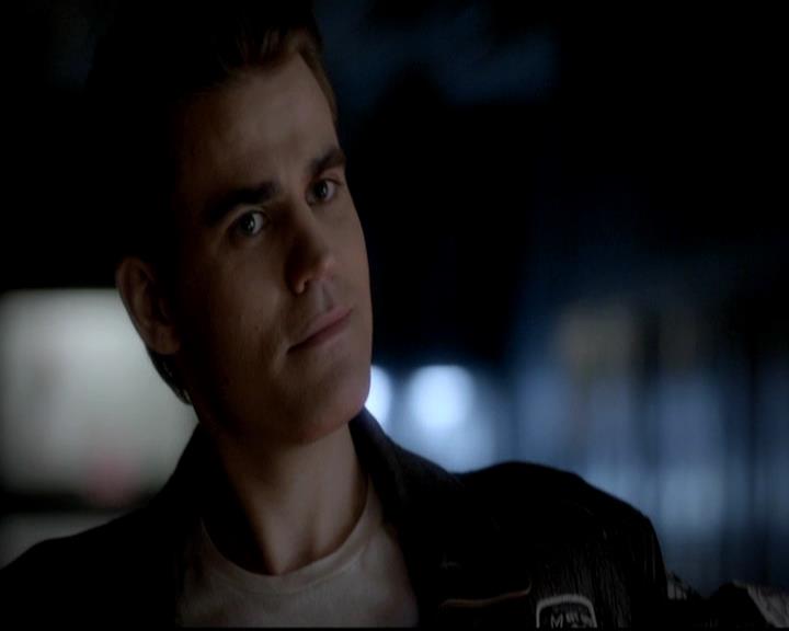 VampireDiariesWorld-dot-org_4x12AViewToAKill1738.jpg