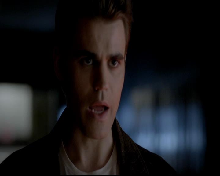 VampireDiariesWorld-dot-org_4x12AViewToAKill1742.jpg