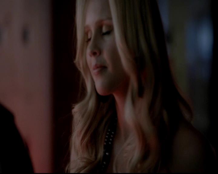 VampireDiariesWorld-dot-org_4x12AViewToAKill1745.jpg