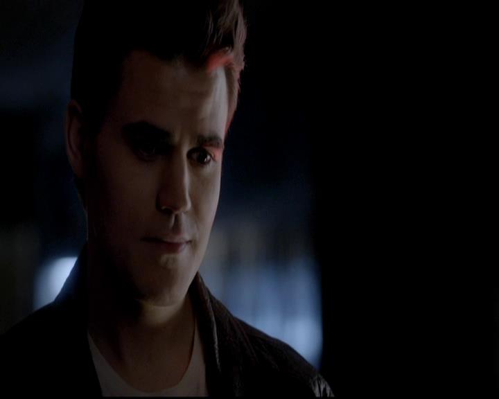 VampireDiariesWorld-dot-org_4x12AViewToAKill1773.jpg