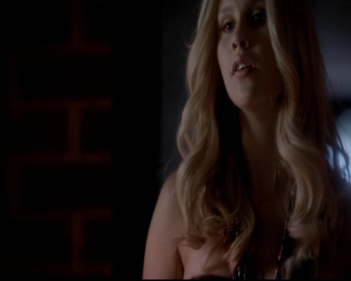 VampireDiariesWorld-dot-org_4x12AViewToAKill1780.jpg