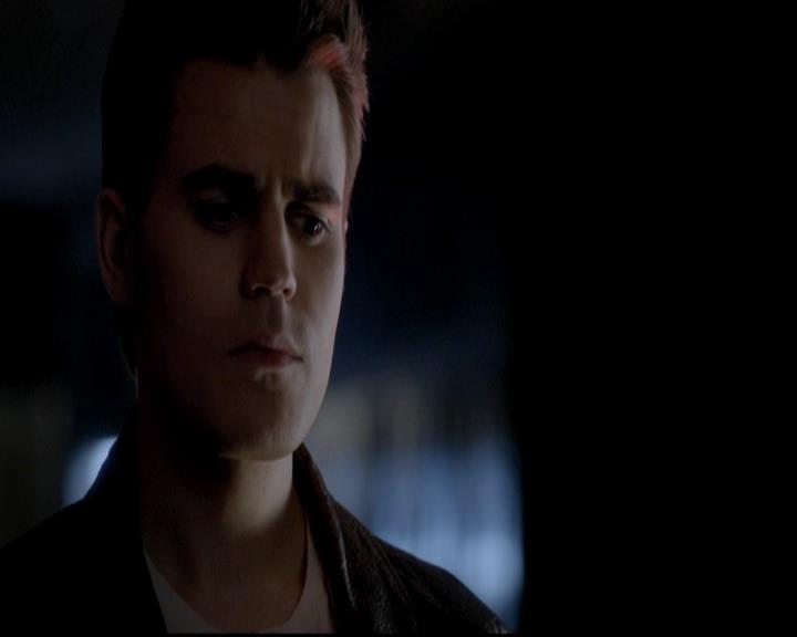 VampireDiariesWorld-dot-org_4x12AViewToAKill1783.jpg